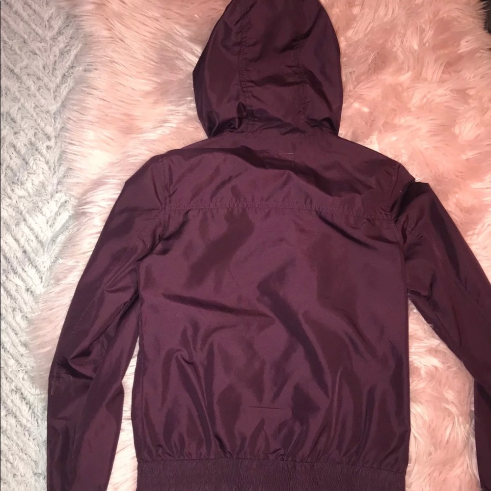Maroon jacket - Picture 2 of 3